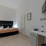 Il Tesoro Smart & מלון 3*