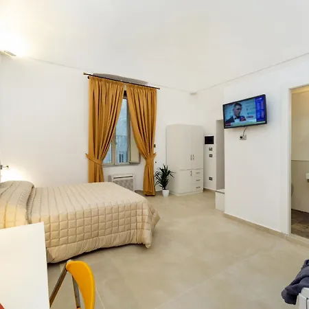 Il Tesoro Smart & نابولي