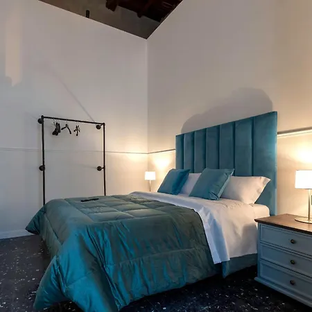 Il Tesoro Smart & نابولي