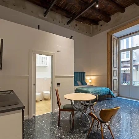 فندق Il Tesoro Smart & نابولي