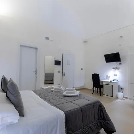 فندق Il Tesoro Smart &