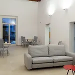 Hotel Il Tesoro Smart & 3*