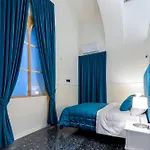 Hotel Il Tesoro Smart & Nápoles
