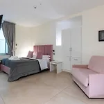 Il Tesoro Smart & Hotel Nápoles