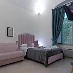 Il Tesoro Smart & Hotel Nápoles