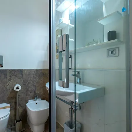 Отель Il Tesoro Smart &