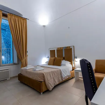 Отель Il Tesoro Smart & 3*