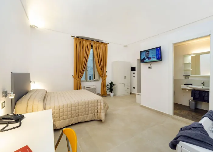 Il Tesoro Smart & Ξενοδοχείο Νάπολη