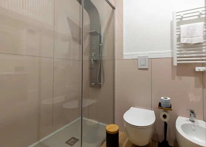 Il Tesoro Smart & 3* Νάπολη