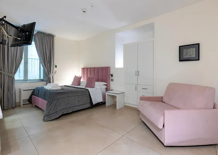 Il Tesoro Smart & Ξενοδοχείο Νάπολη