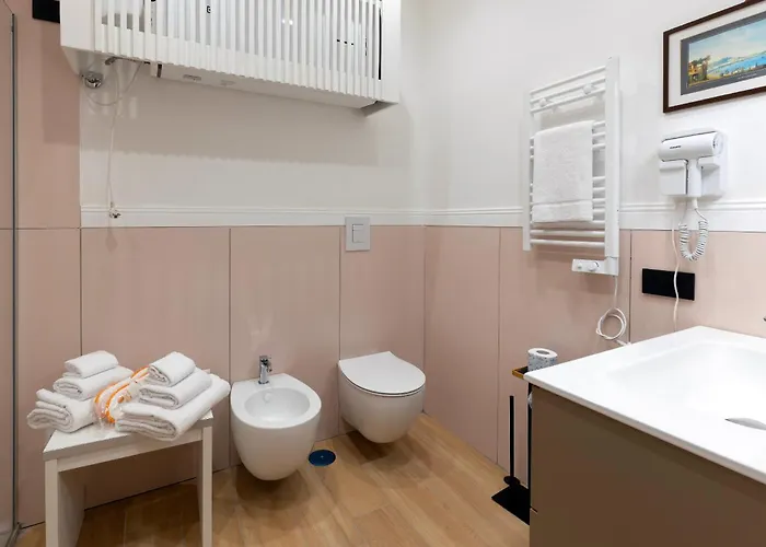 Il Tesoro Smart & Hotel Neapel