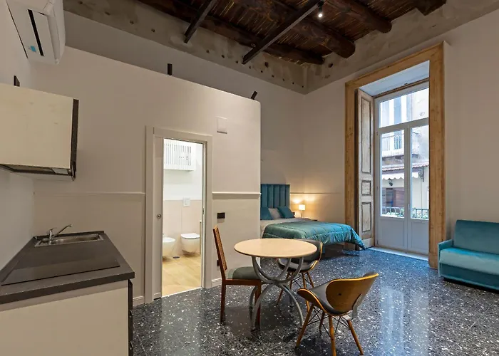 Hotel Il Tesoro Smart & Neapel